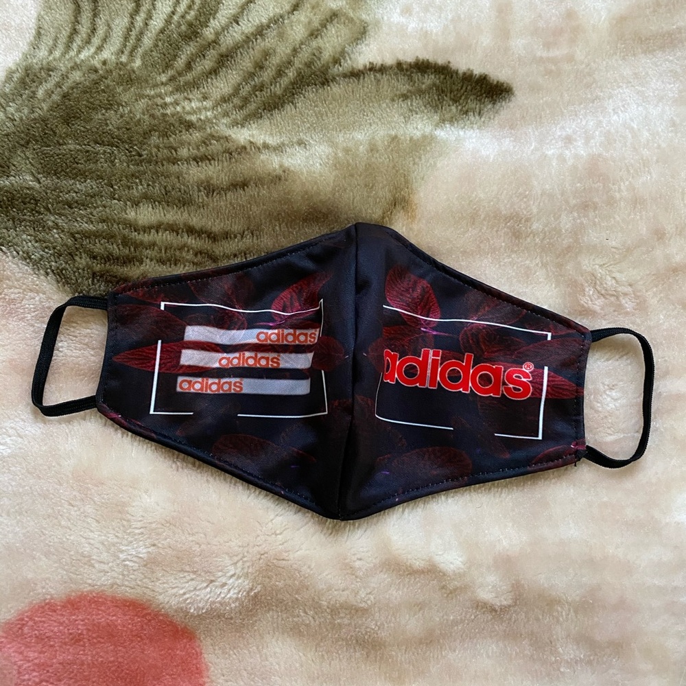 - Face mask